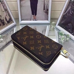 偽物ルイヴィトン財布